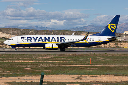 Boeing 737-800 9H-QAL operated by Ryanair