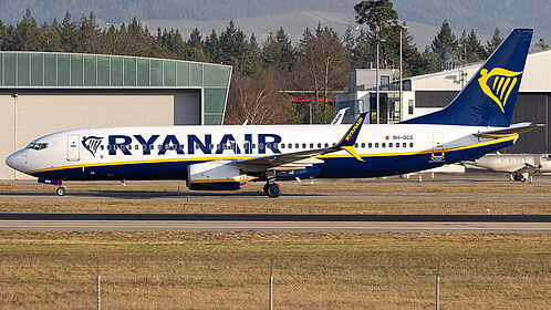 Boeing 737-800 9H-QCG operated by Ryanair
