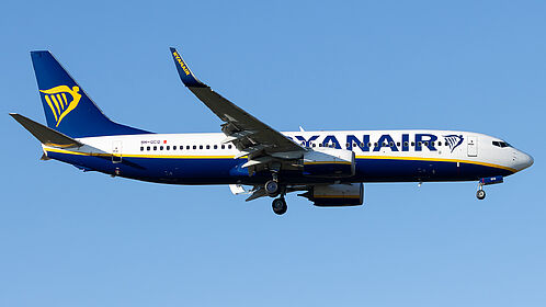 Boeing 737-800 9H-QCQ operated by Ryanair