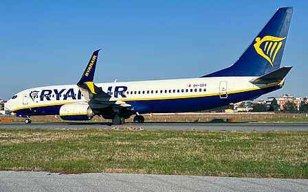 Boeing 737-800 9H-QDX operated by Ryanair