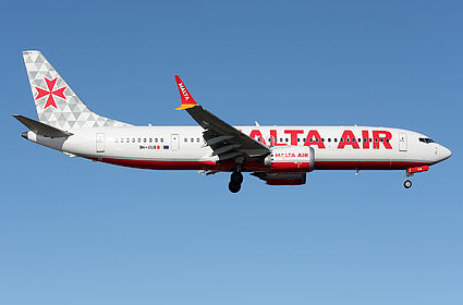 Boeing 737-800 9H-VUB operated by Ryanair