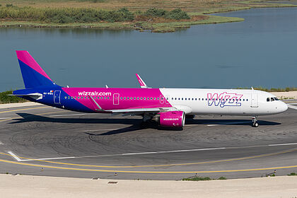 Airbus A320 9H-WBU operated by Wizz Air