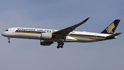 Unknown 9V-SMR operated by Singapore