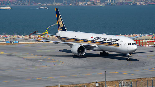 Unknown 9V-SWQ operated by Singapore