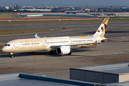 Boeing 787-10 A6-BMF operated by Etihad