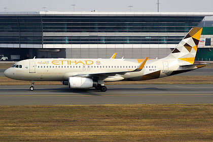 Airbus A320 (Sharklets) A6-EIT operated by Etihad