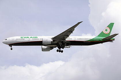 Unknown B-16717 operated by EVA Air