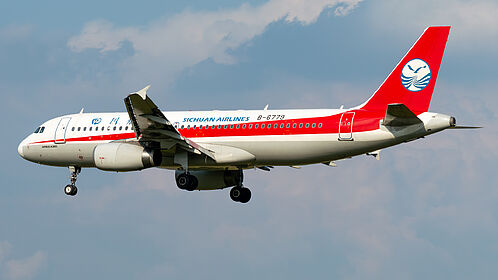 Unknown B-6779 operated by Sichuan