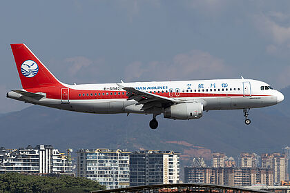 Unknown B-6843 operated by Sichuan