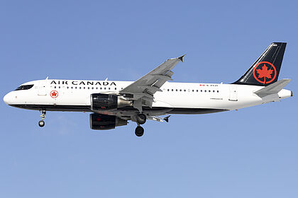 Airbus A220-300 C-FCZF operated by Air Canada