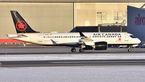 Unknown C-FHZG operated by Air Canada