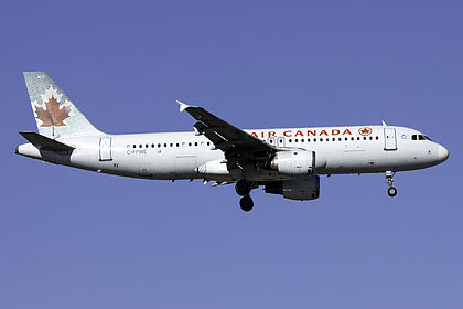 Airbus A320 C-FPWE operated by Air Canada