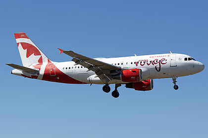 Unknown C-FYKW operated by Air Canada