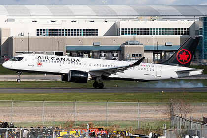 Airbus A220-300 C-GJYC operated by Air Canada