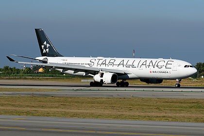 Airbus A330-300 C-GXZD operated by Air Canada