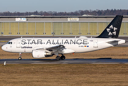 Airbus A319 D-AIBJ operated by Lufthansa