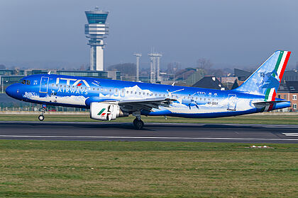 Unknown EI-DSY operated by ITA