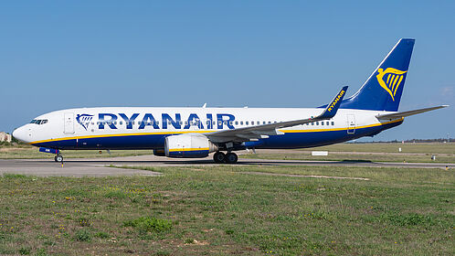 Unknown EI-EBK operated by Ryanair