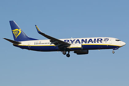 Boeing 737-800 EI-EFJ operated by Ryanair