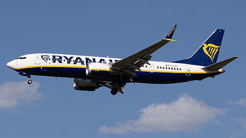 Boeing 737 MAX 8 EI-HEY operated by Ryanair