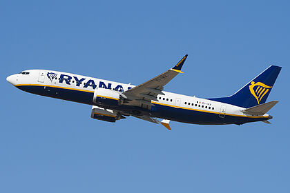 Boeing 737 MAX 8 EI-IKX operated by Ryanair