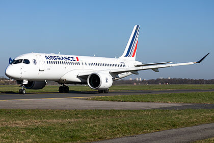 Airbus A220-300 F-HPNL operated by Air France