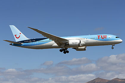 Boeing 787-9 G-TUIN operated by TUI
