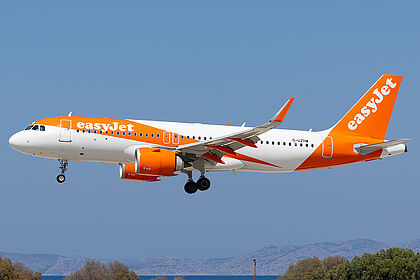 Airbus A320 G-UZHW operated by easyJet