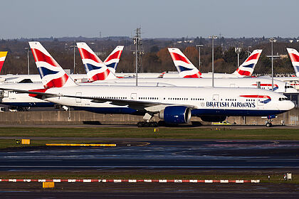 Boeing 777-200 / 200ER Passenger G-VIIS operated by British