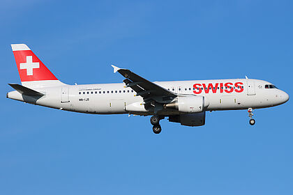 Airbus A320 HB-IJR operated by SWISS