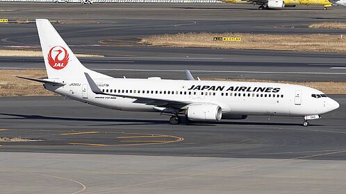 Unknown JA340J operated by JAL