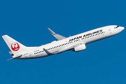 Boeing 737-800 JA349J operated by JAL
