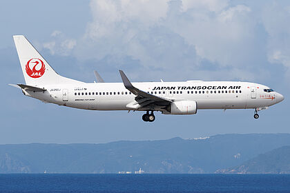 Boeing 737-800 JA350J operated by JAL