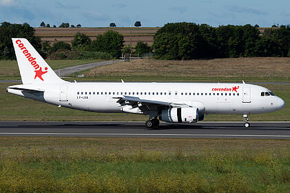 Airbus A320 LY-LGA operated by Corendon Air