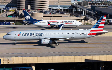 Unknown N151AN operated by American