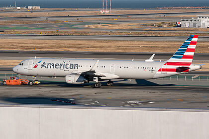 Unknown N158AN operated by American