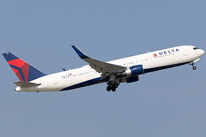 Boeing 767-300 N197DN operated by Delta Air Lines