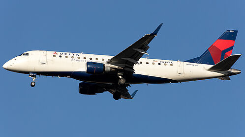 Embraer 175 N219YX operated by Delta Air Lines