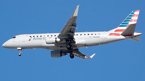 Embraer 175 N222NS operated by Envoy Air