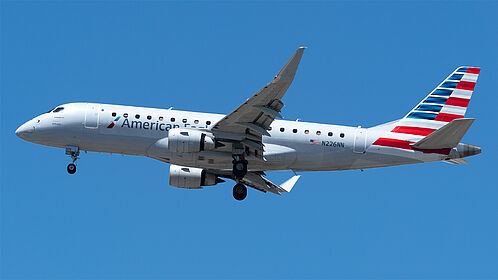 Unknown N226NN operated by Envoy Air