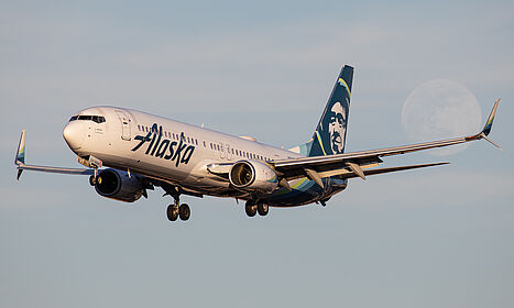 Unknown N237AK operated by Alaska
