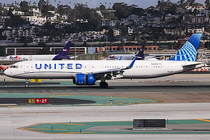 Airbus A321 NEO N24505 operated by United