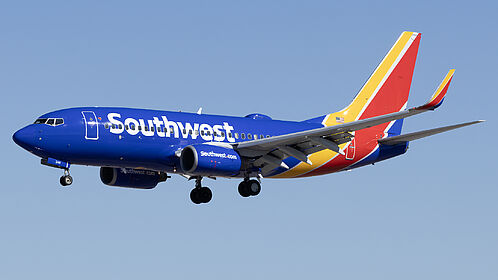 Boeing 737-700 N248WN operated by Southwest