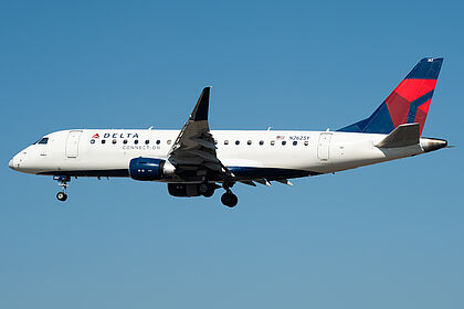 Unknown N262SY operated by Delta Air Lines
