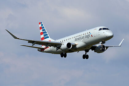 Embraer 175 N270NN operated by Envoy Air