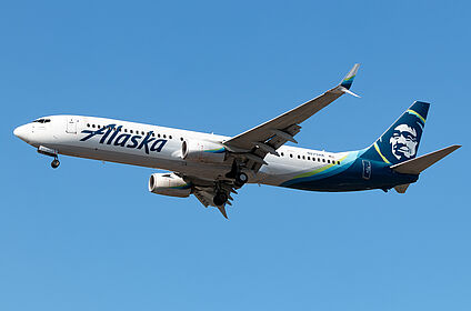 Unknown N275AK operated by Alaska