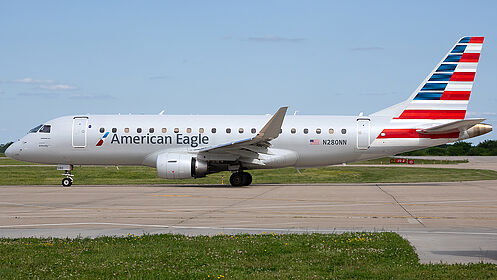 Unknown N280NN operated by Envoy Air
