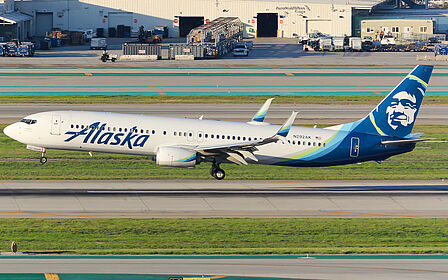 Unknown N292AK operated by Alaska