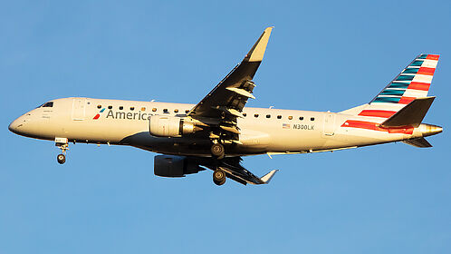 Embraer 175 N300LK operated by Envoy Air