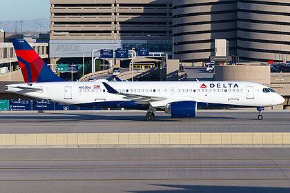 Unknown N335DU operated by Delta Air Lines